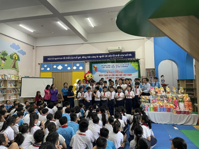 CĐCS trường Tiểu học Phú Hòa 3 tham gia nhảy dân vũ tại Lễ Phát động Tháng Công nhân 2024 của LĐLĐ tỉnh Bình Dương