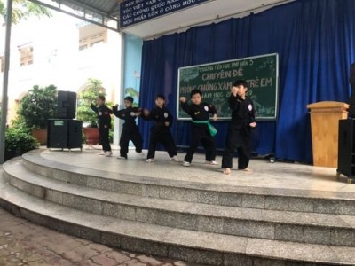 Chuyên đề " Phòng chống xâm hại trẻ em" năm học 2019 - 2020