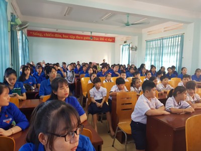 Thao giảng Hội đồng tiết " Sinh hoạt chủ nhiệm" ở trường Tiểu học Phú Hòa 3