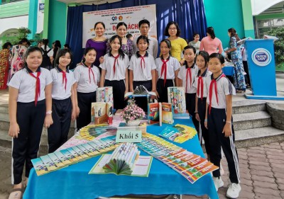 Ngày hội đọc sách với chủ đề: "Tuổi trẻ phường Phú Hòa với Văn hóa đọc sách"