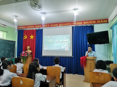 Liên đội trường Tiểu học Phú Hòa 3 tổ chức tưởng niệm 80 năm ngày hi sinh của Anh hùng liệt sỹ Kim Đồng (15/2/1943 - 15/2/2023)