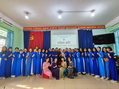 Trường Tiểu học Phú Hòa 3 tổng kết thực tập sư phạm - khóa D20 năm học 2022-2023