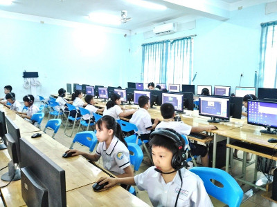 Trường Tiểu học Phú Hòa 3 tổ chức thi Tiếng Anh IOE cấp Thành phố cho học sinh lớp 3, 4, 5