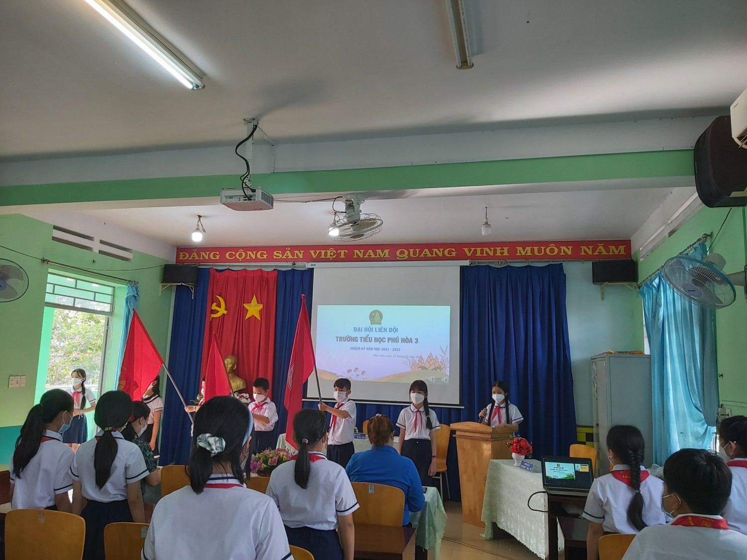 Liên Đội Trường Tiểu học Phú Hòa 3 tổ chức Đại Hội Liên Đội nhiệm kỳ năm học 2021-2022