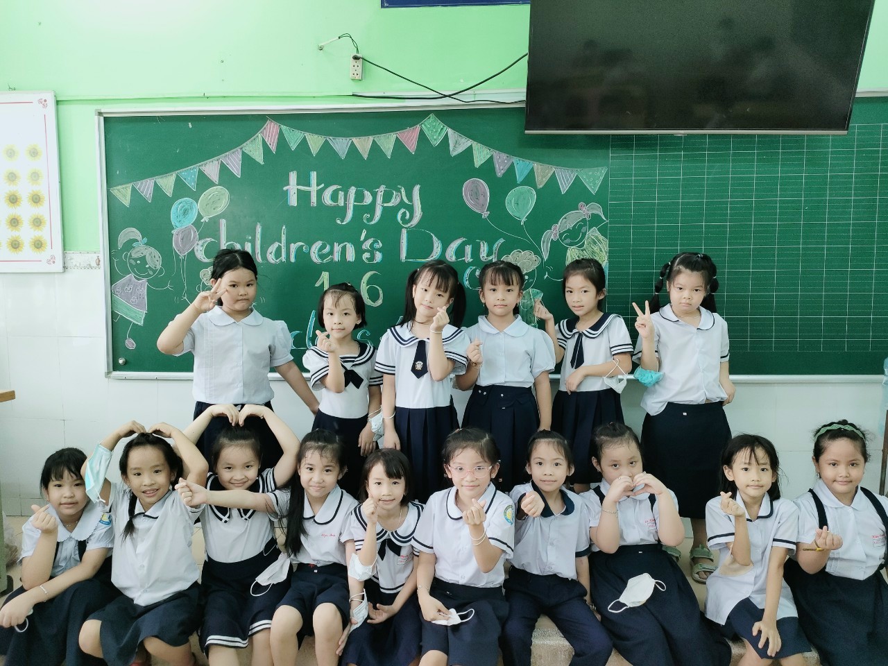 Trường Tiểu học Phú Hòa 3 tổ chức nhiều hoạt động cho học sinh nhân ngày Quốc tế thiếu nhi