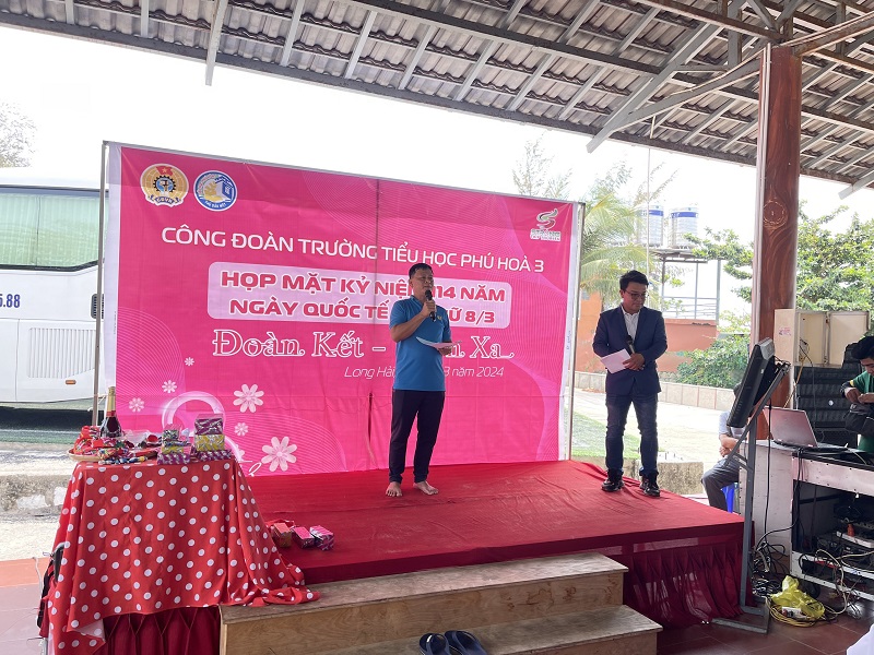 CĐCS Trường Tiểu học Phú Hòa 3 tổ chức các hoạt động chào mừng kỷ niệm 114 năm ngày Quốc tế Phụ nữ 8/3/2024